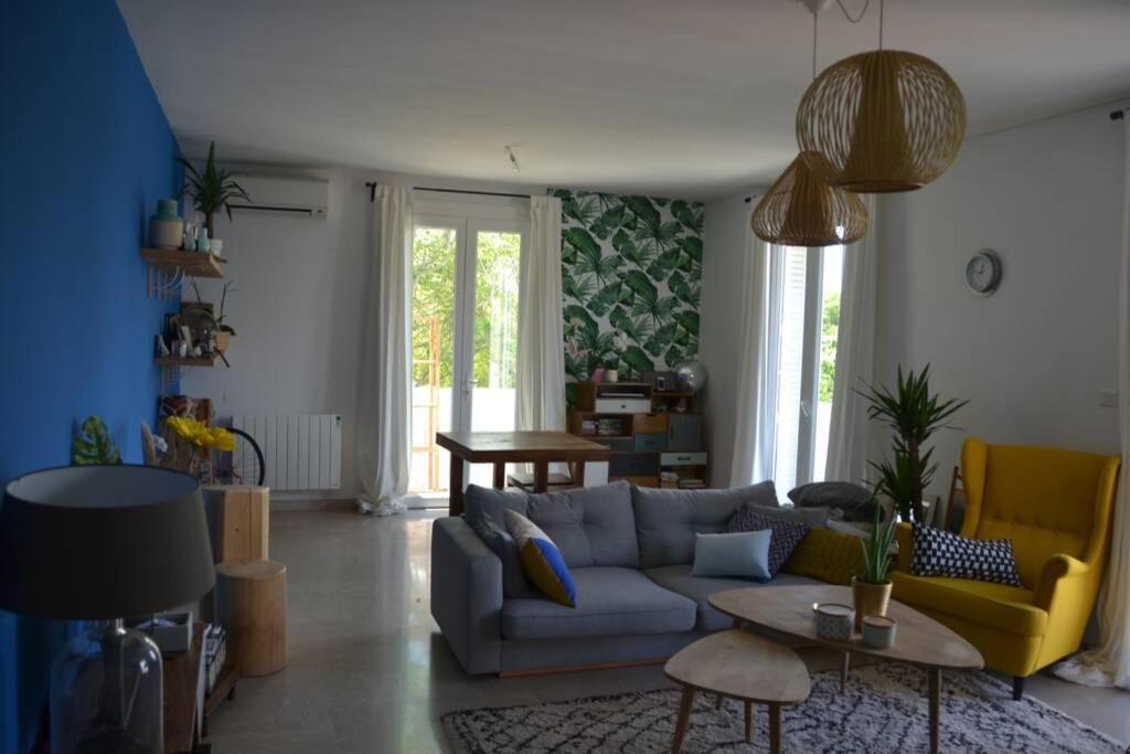 Appartement Lumineux Et Calme Avec Terrasse أفينيون المظهر الخارجي الصورة